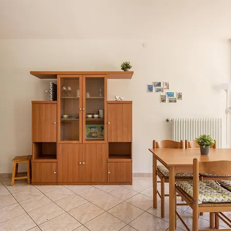 Casa Varone 46, Swimming Pool And Bbq Apartment Riva del Garda