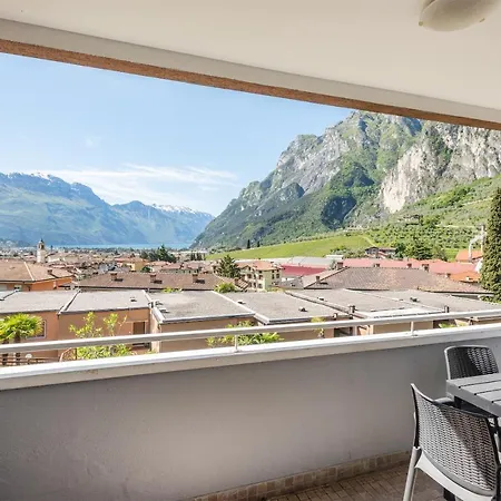 Apartment Casa Varone 46, Swimming Pool And Bbq *